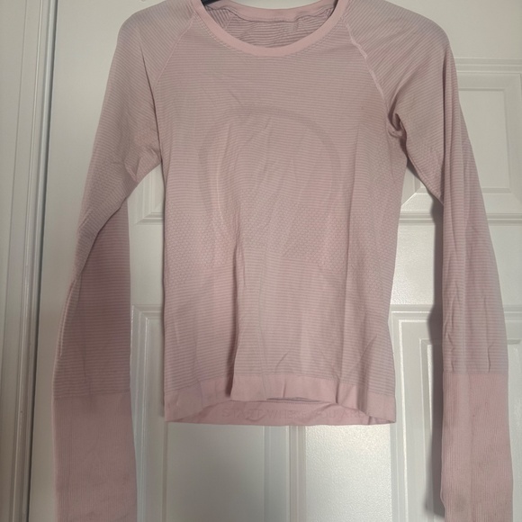 Lululemon pink long sleeve swifty - Picture 2 of 2